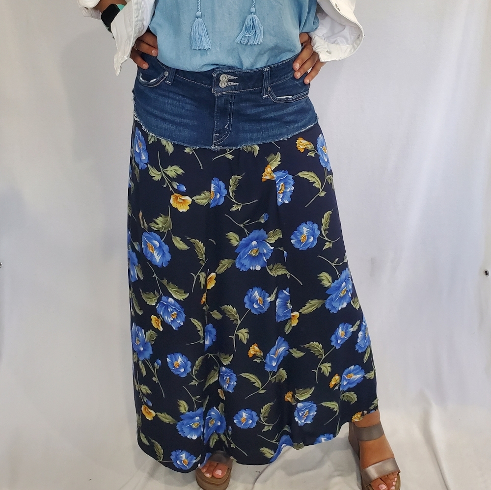 DenimDuOver Floral Maxi Skirt Size L